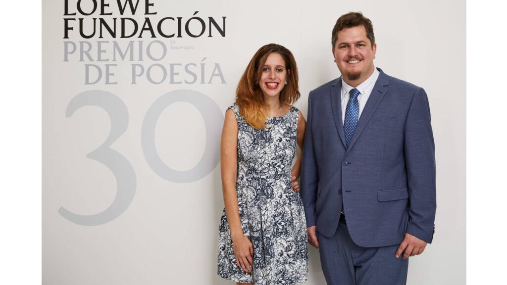 Ben Clark y Luciana Reif recogen el Premio Loewe de Poesía