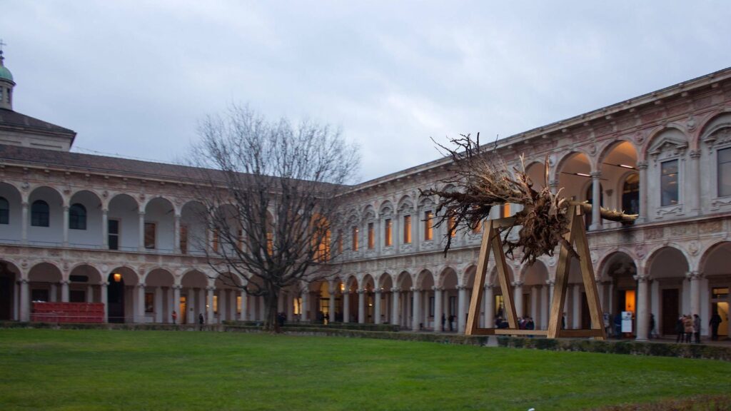 La foresta dei Violini: un homenaje al poder de la naturaleza