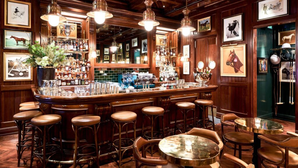 Ralph Lauren estrena bar en Londres