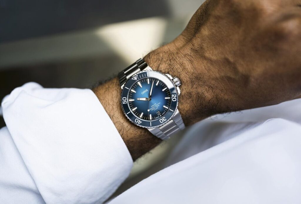 El Calibre 400 de Oris ya tiene destinatario: su diver Aquis Date