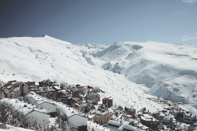 Imagen de la estación de esquí de Sierra Nevada.