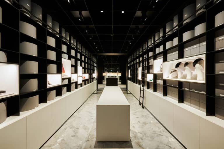 Espacio de Dior Héritage, diseñado para preservar y transmitir el legado de la maison. Foto: Adrien Dirand.