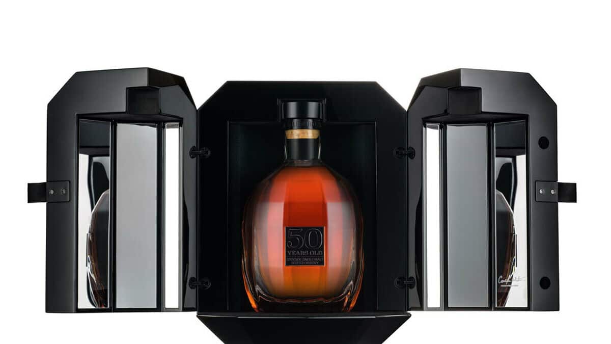 The Glenrothes lanza el whisky escocés 'single malt' más envejecido de su historia