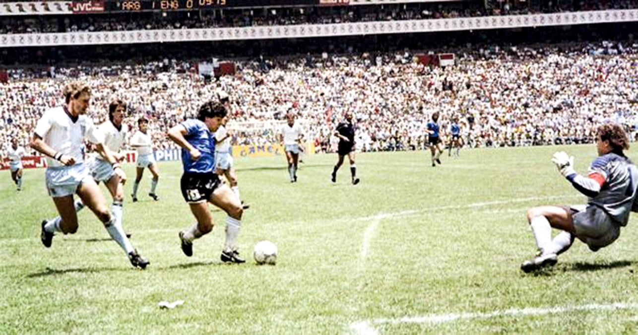 Le Coq Sportif presenta su colección 'Legends' con un homenaje a la figura de Diego Maradona