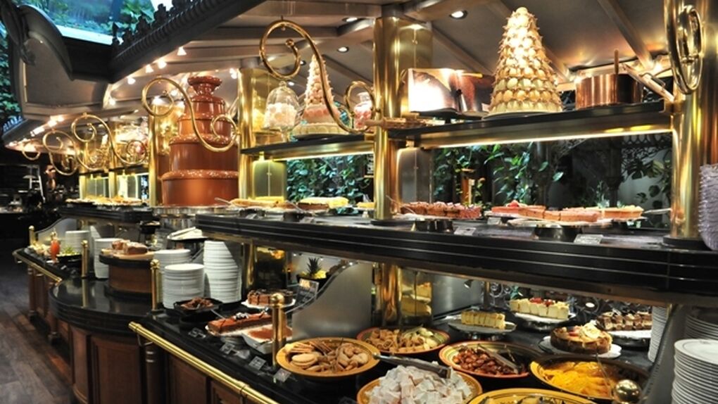 ‘Les Grands Buffets’: todo un atracón gastronómico en Francia