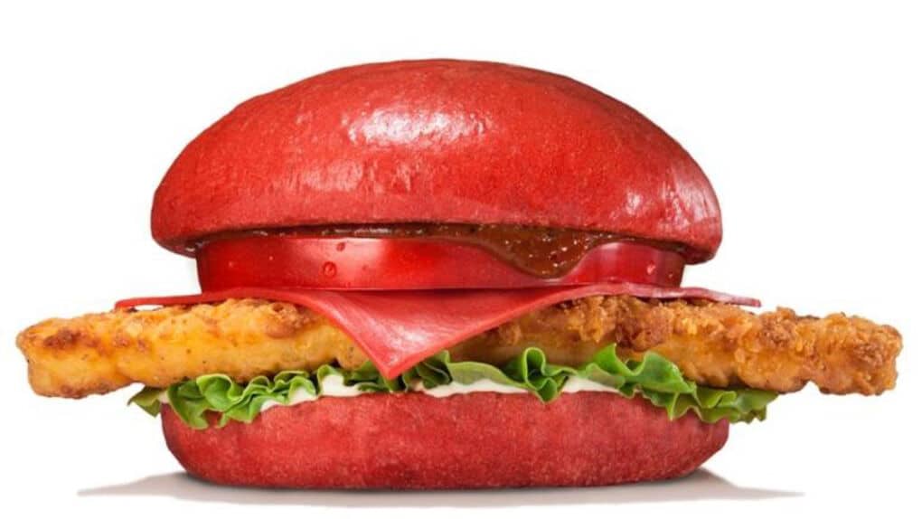 Burger King venderá en Japón una hamburguesa de color rojo