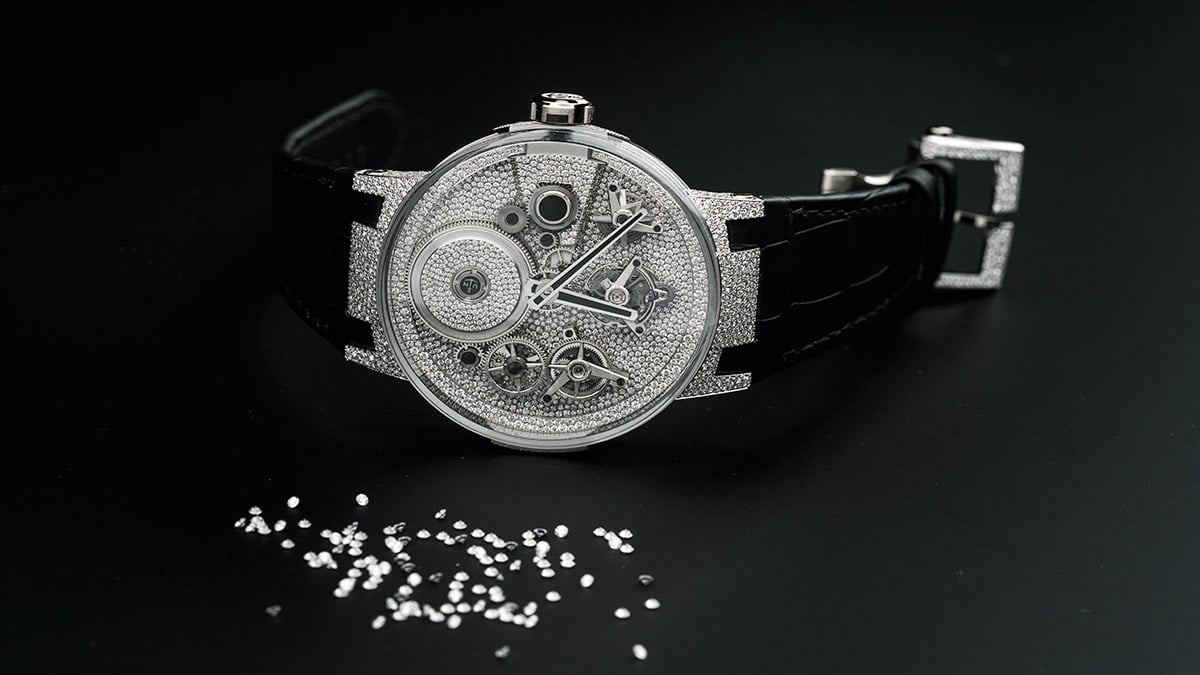 Ulysse Nardin revoluciona la belleza relojera en su nuevo Sparkling Free Wheel