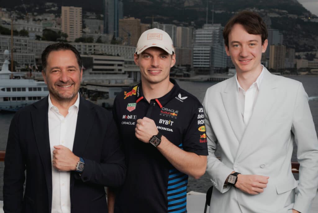 Max Verstappen y Julien Tornare en la 81ª edición del Gran Premio de Mónaco de Fórmula 1.