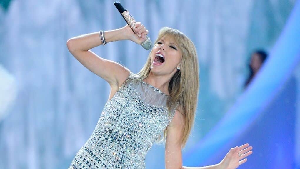Taylor Swift, un ángel musical para Victoria's Secret