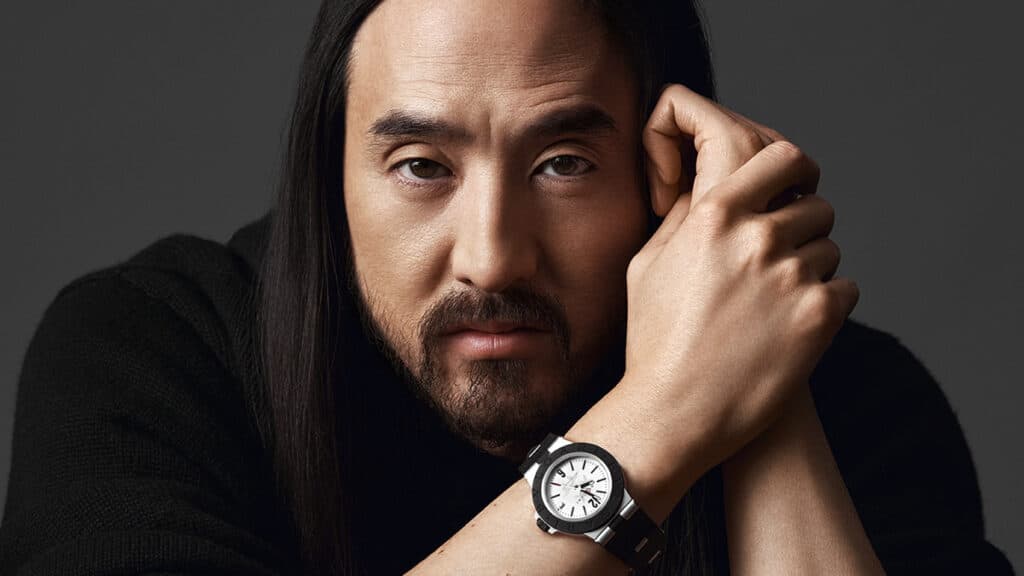 Bvlgari lanza una edición especial en colaboración con el DJ Steve Aoki