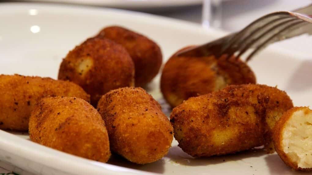 Croquetas: 10 templos de la bechamel en Madrid