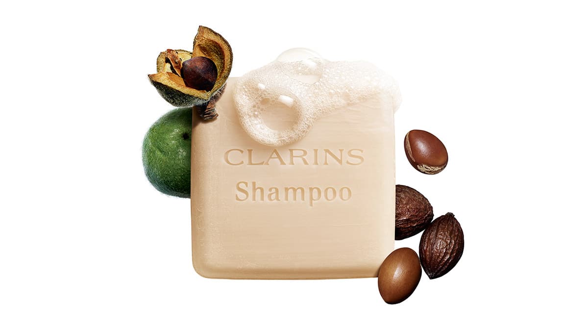Por un planeta mejor: Clarins lanza 'Shampooing Solide Nourrissant', su primer champú sólido