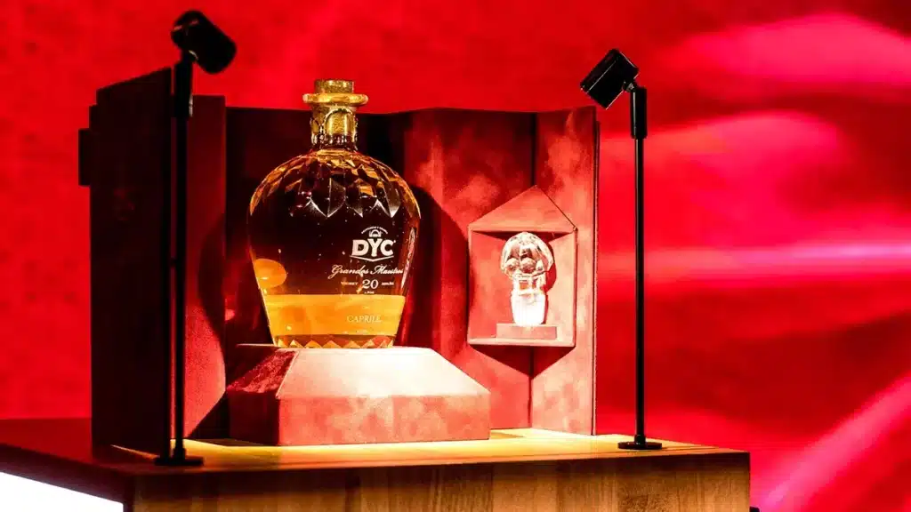 DYC subasta la botella de whisky español más cara de la historia