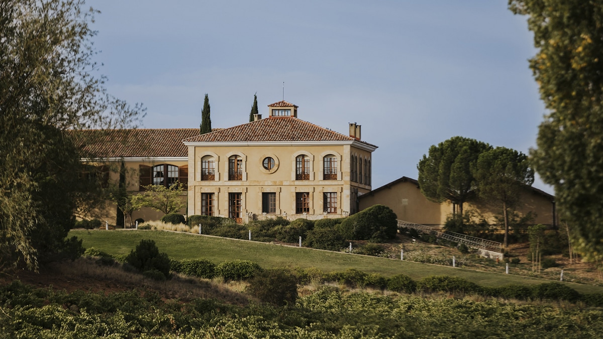 Áster, un referente de Ribera del Duero, une dos mundos del vino
