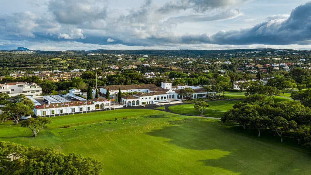 Unidos por la excelencia: el I Foro Gentleman homenajea en Sotogrande el valor de las 'masterpieces'