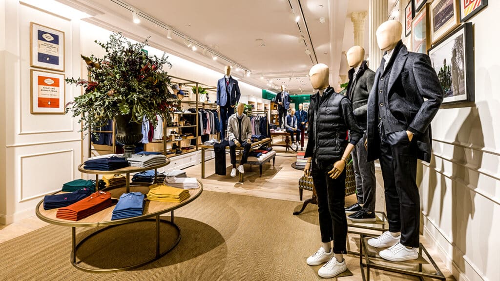 Tradición y esencia británica se unen en la nueva flagship de Hackett London en Barcelona