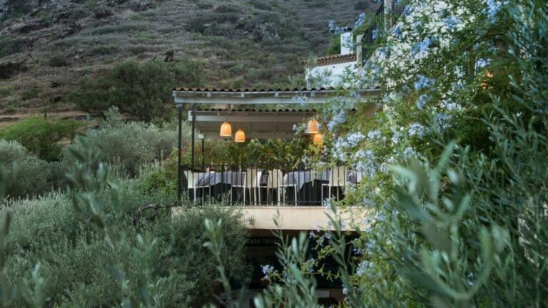 Terraza del restaurante del Hotel Cala Jóncols.