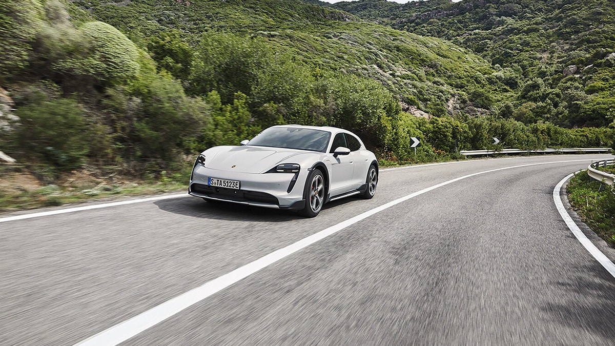 Tycan Cross Turismo, el último todoterreno 100% eléctrico de Porsche