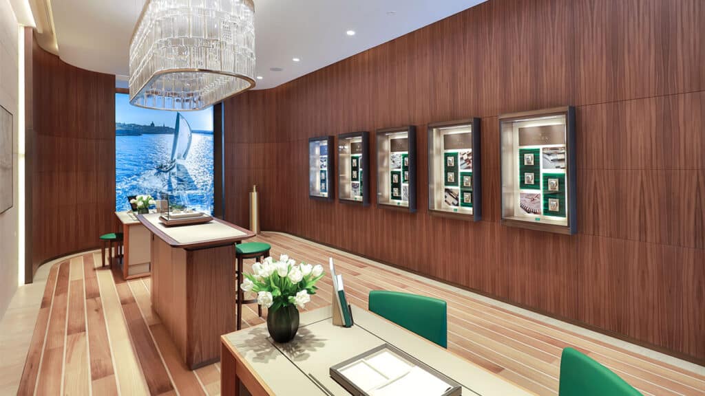 El verde Rolex invade Puerto Banús