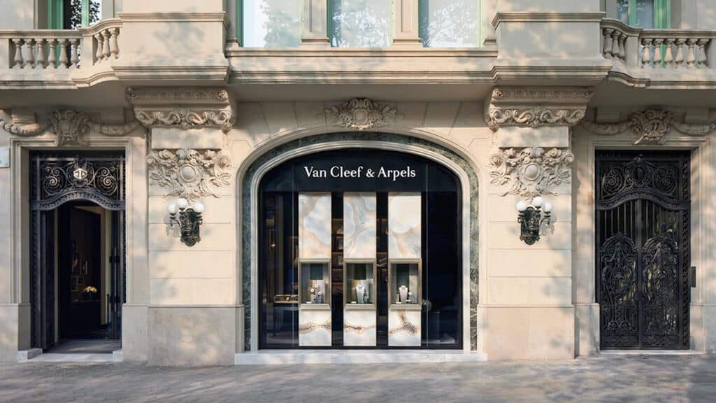 Van Cleef & Arpels abre su primera boutique en España