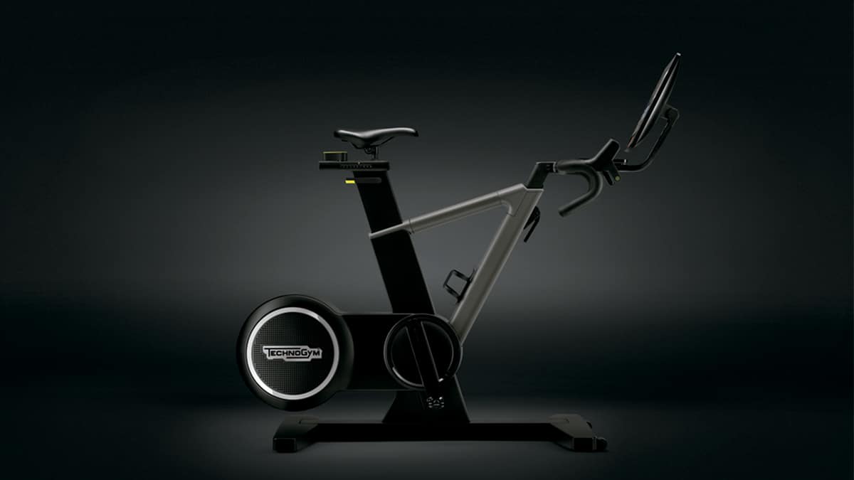 Technogym Ride, la primera bicicleta 'indoor' conectada a las aplicaciones más famosas de ciclismo