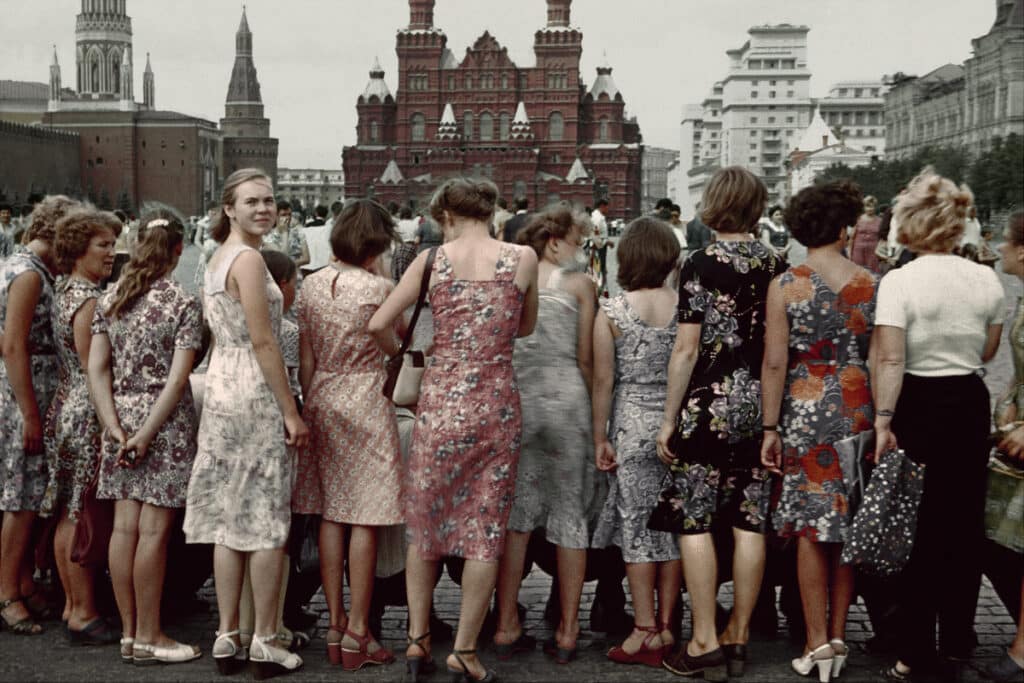 Red Square Girls, Moscow, de Boris Savelev (1981).