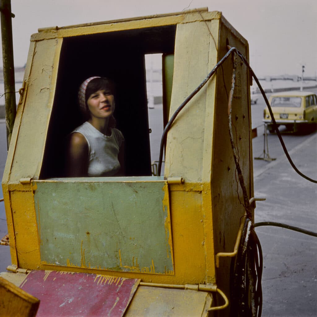 Girl in a box Leningrad, de Boris Savelev (1981).