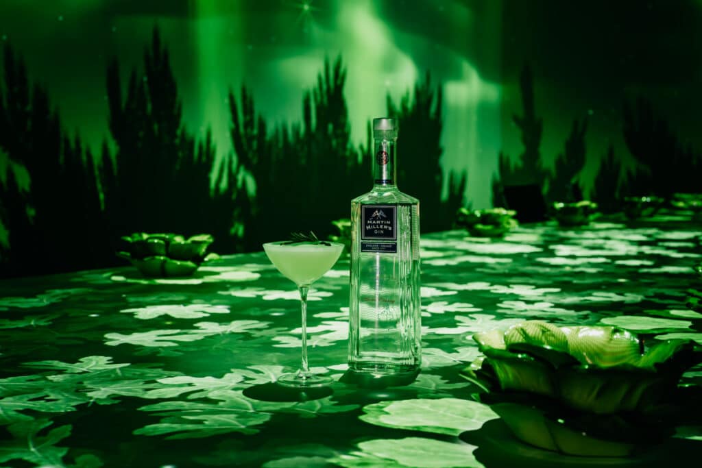 Experiencia inmersiva Las Noches de Martin Miller’s Gin en el restaurante Sinestesia.