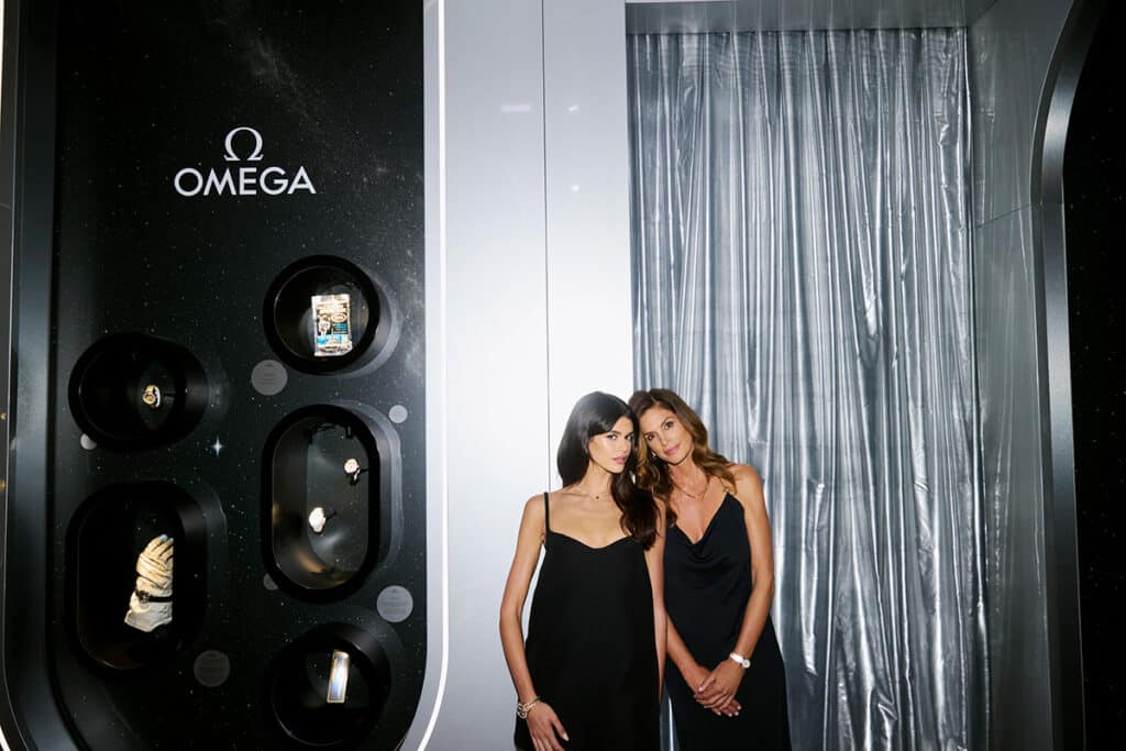 Cindy Crawford y Kaia Gerber en la inauguración de la OMEGA House.