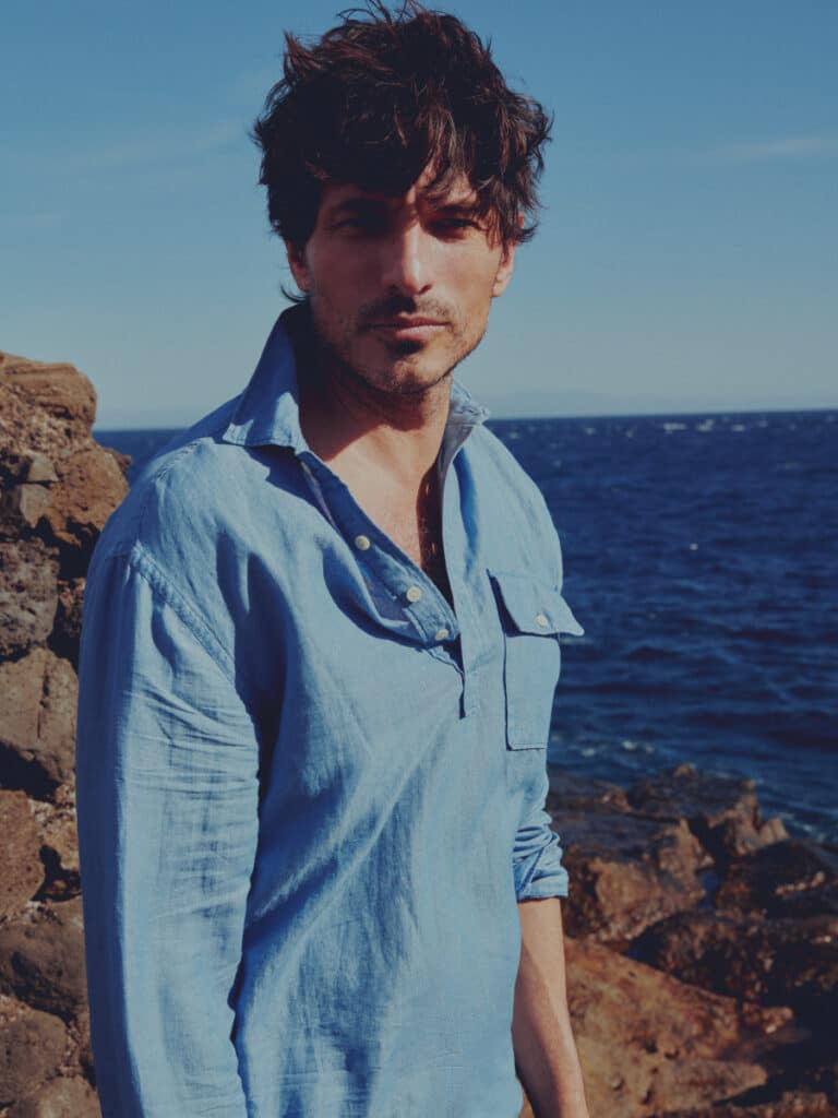 Andrés Velencoso presenta la colección primavera-verano 2024 de su firma OOTO.