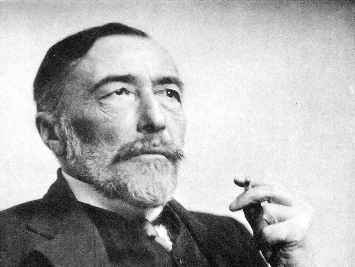 Joseph Conrad 1916 e1722686827910