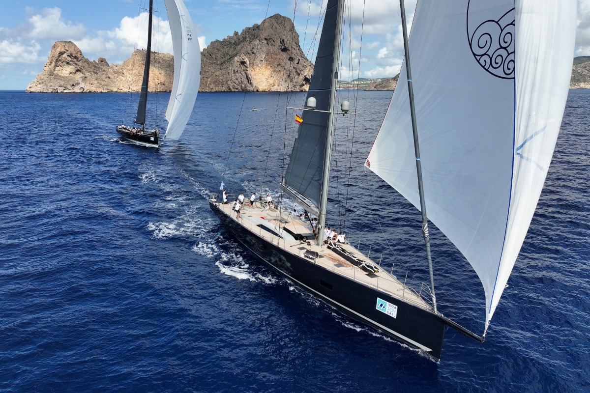 Regata de superyates Ibiza JoySail, promovida por STP Shipyard Palma y Marina Ibiza, en septiembre de 2024.