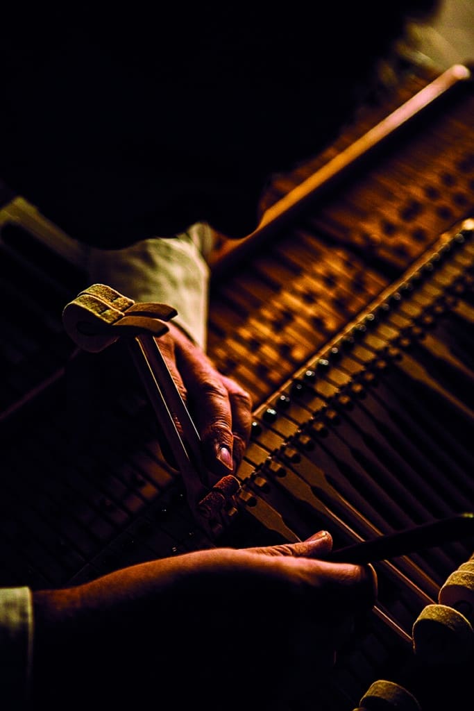 Detalle de un piano Steinway.