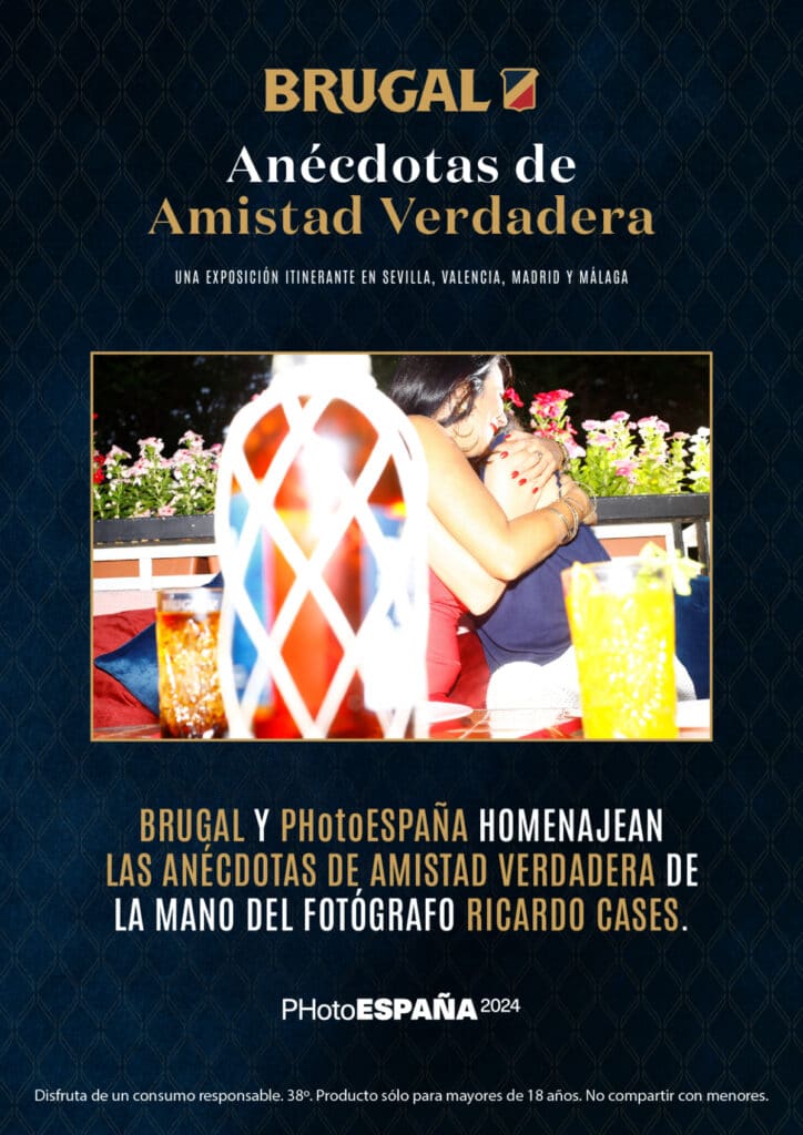 Cartel de la exposición Anécdotas de la Amistad Verdadera de Brugal.