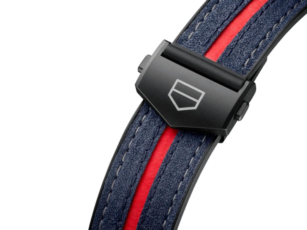 Detalle de la correa del TAG Heuer Connected Calibre E4 45MM x Oracle Red Bull Racing Edition.