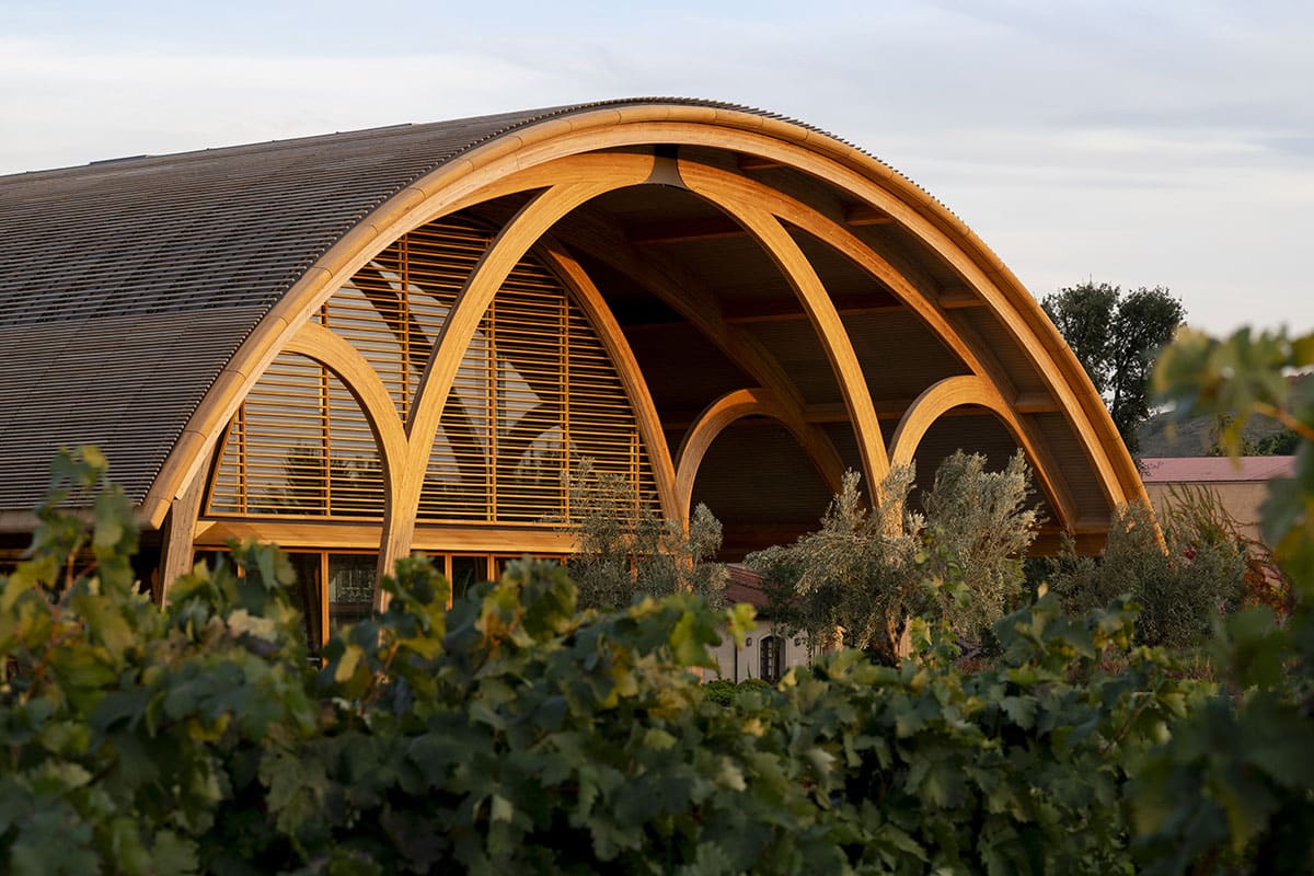 Instalaciones de Legado Bodegas Faustino en Oyón.