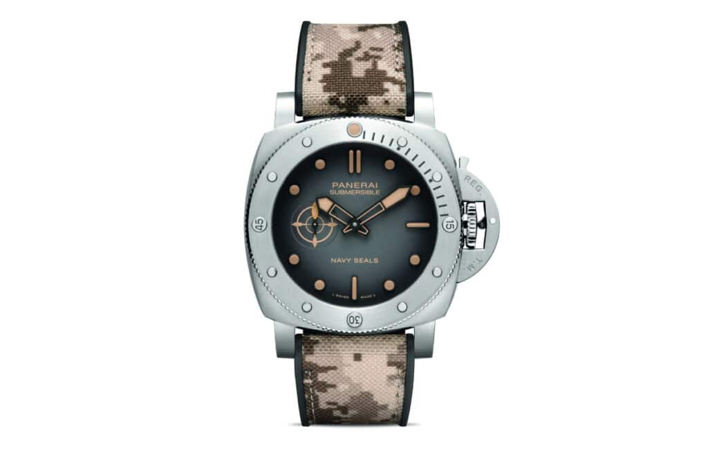 Submersible QuarantaQuattro Navy SEALs PAM01518 de Panerai.