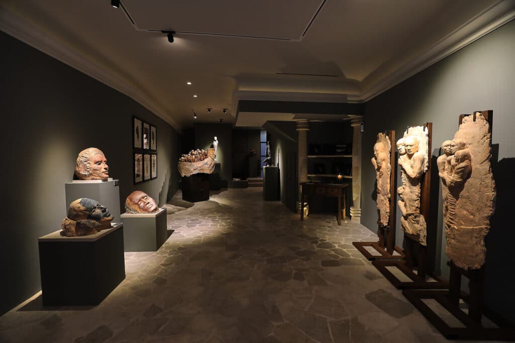 Can Salas Gallery Art House Palma 5