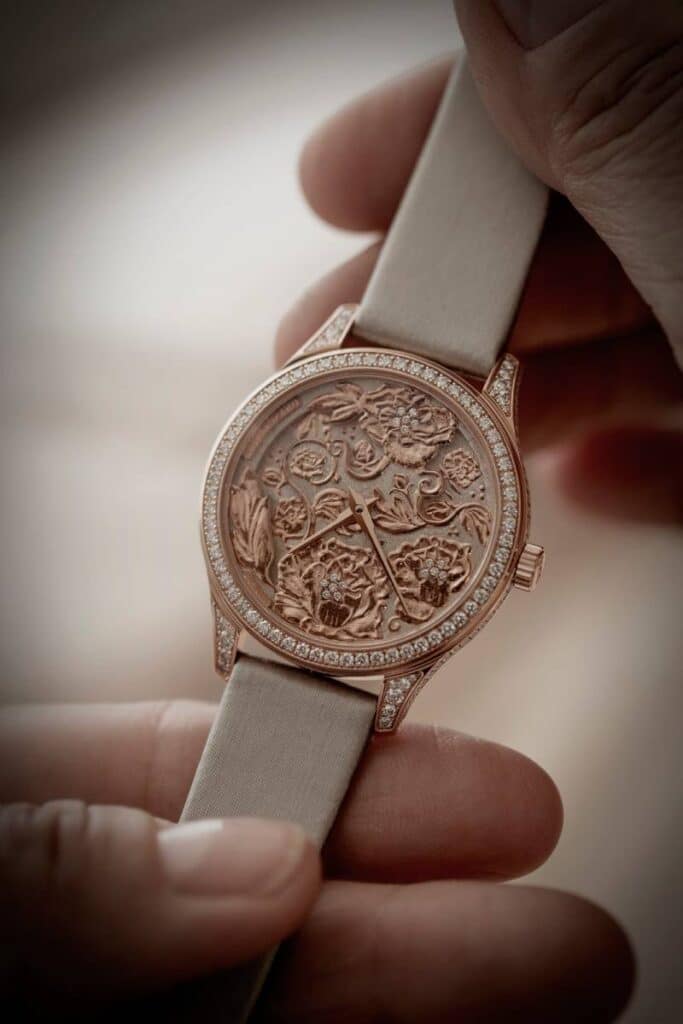 Reloj de Chopard con grabado fleurisanne.