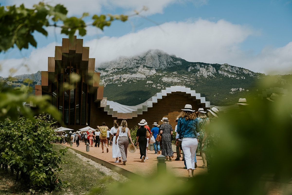 Bodegas Ysios en Rioja Alavesa.