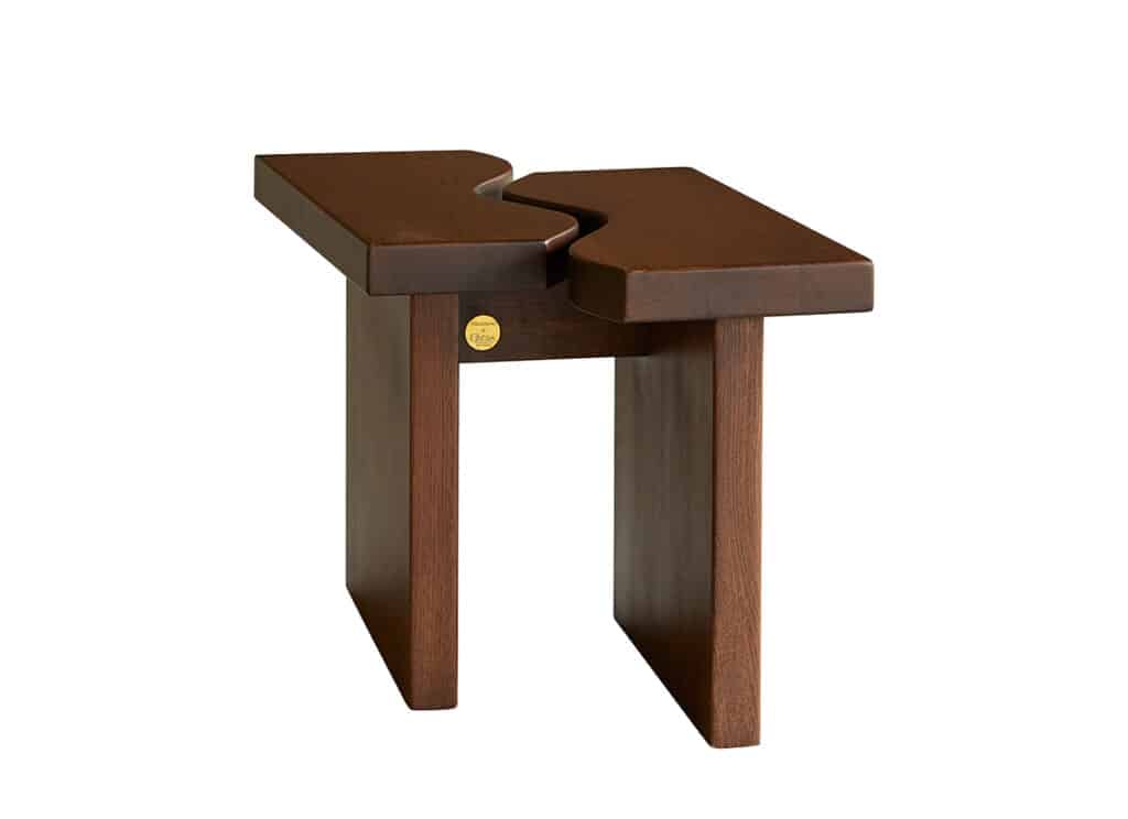 Mesa auxiliar de la colección de Charlotte Juillard para Tikamoon y la Ópera Nacional de París.