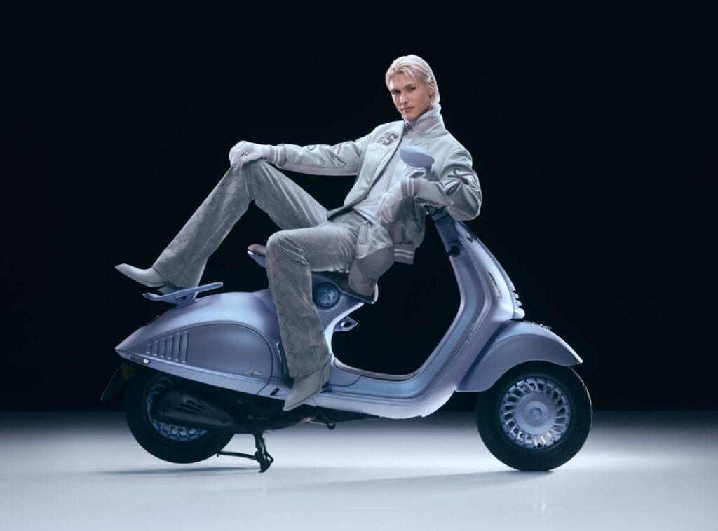 Vespa 946 Snake: la nueva edición limitada que celebra el Año de la Serpiente 2 Vespa 946 Snake.