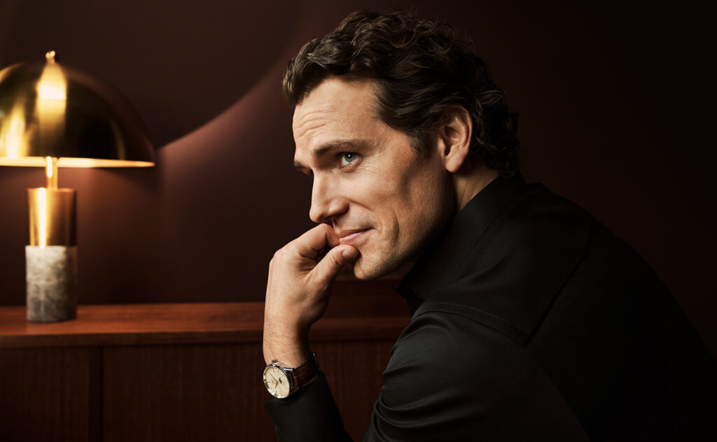 Henry Cavill, nuevo Embajador de la Elegancia para Longines.