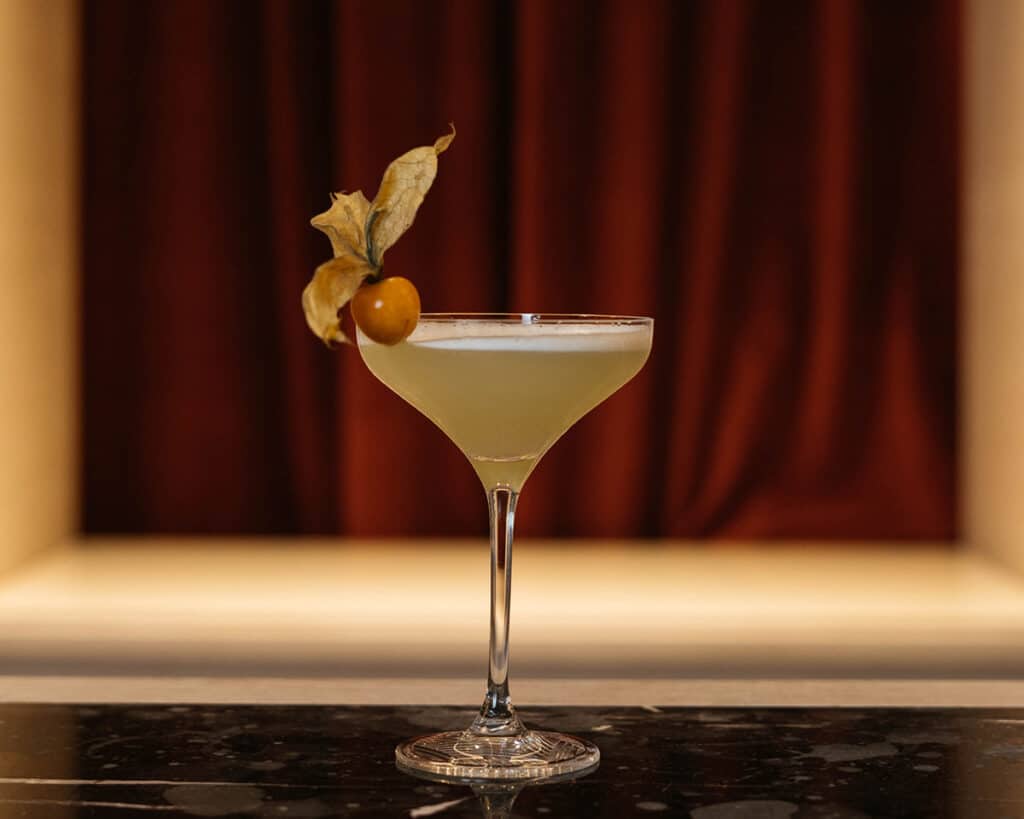 Hyatt Regency Hesperia Madrid convierte a sus huéspedes en bartenders por un día 3 Lobby bar Mery Bárbola del Hyatt Regency Hesperia Madrid.