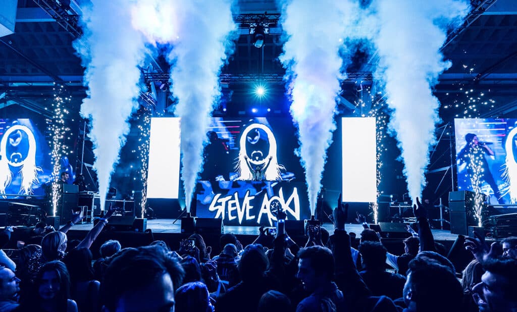 IQOS vuelve a romper las reglas del juego de la mano del DJ y productor musical Steve Aoki 4 Evento Steve Aoki de IQOS.