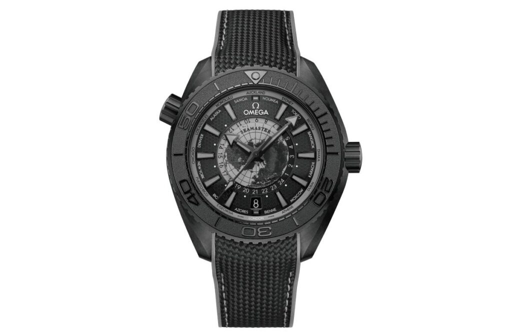 OMEGA presenta el nuevo Seamaster Planet Ocean Worldtimer en dos colores exclusivos 2 Seamaster Planet Ocean Worldtimer con esfera negra.