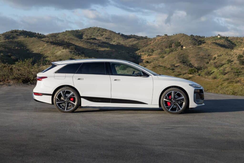 Audi A6 e-tron: la berlina 100% eléctrica que redefine el lujo ejecutivo 2 Audi A6 e-tron.