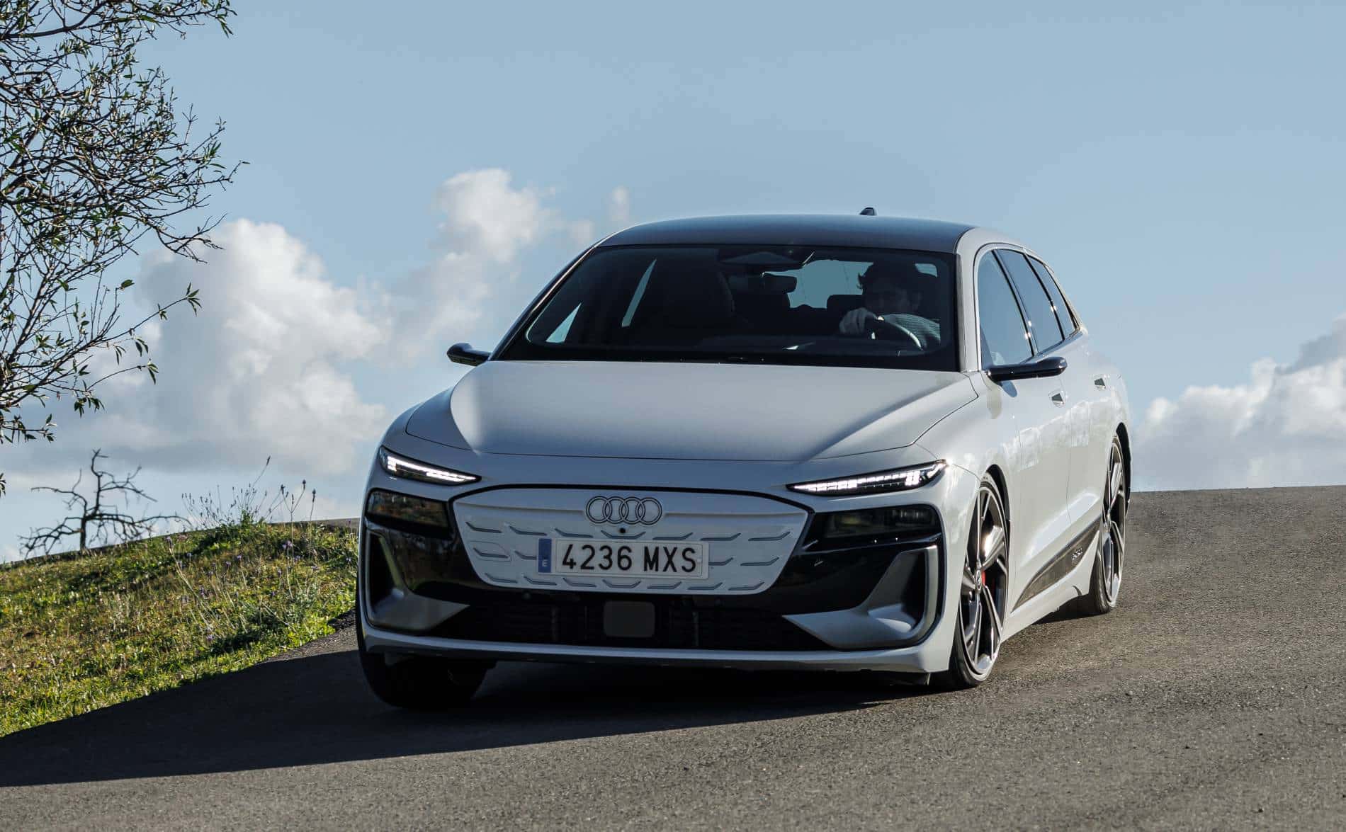 Audi A6 e-tron: la berlina 100% eléctrica que redefine el lujo ejecutivo 1 Audi A6 e-tron.