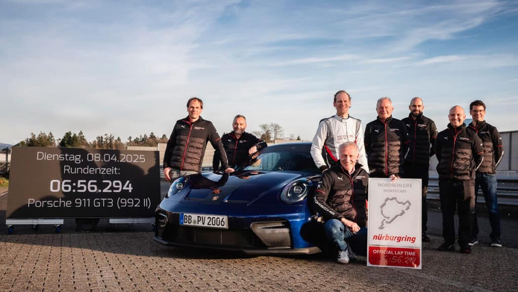 El nuevo Porsche 911 GT3 con cambio manual ha hecho historia en el Nordschleife.