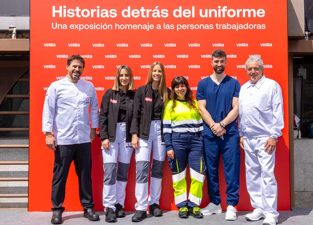 Exposición Historias detrás del uniforme de Velilla.